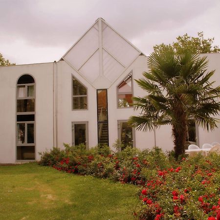 Bessines Agape Hotel מראה חיצוני תמונה