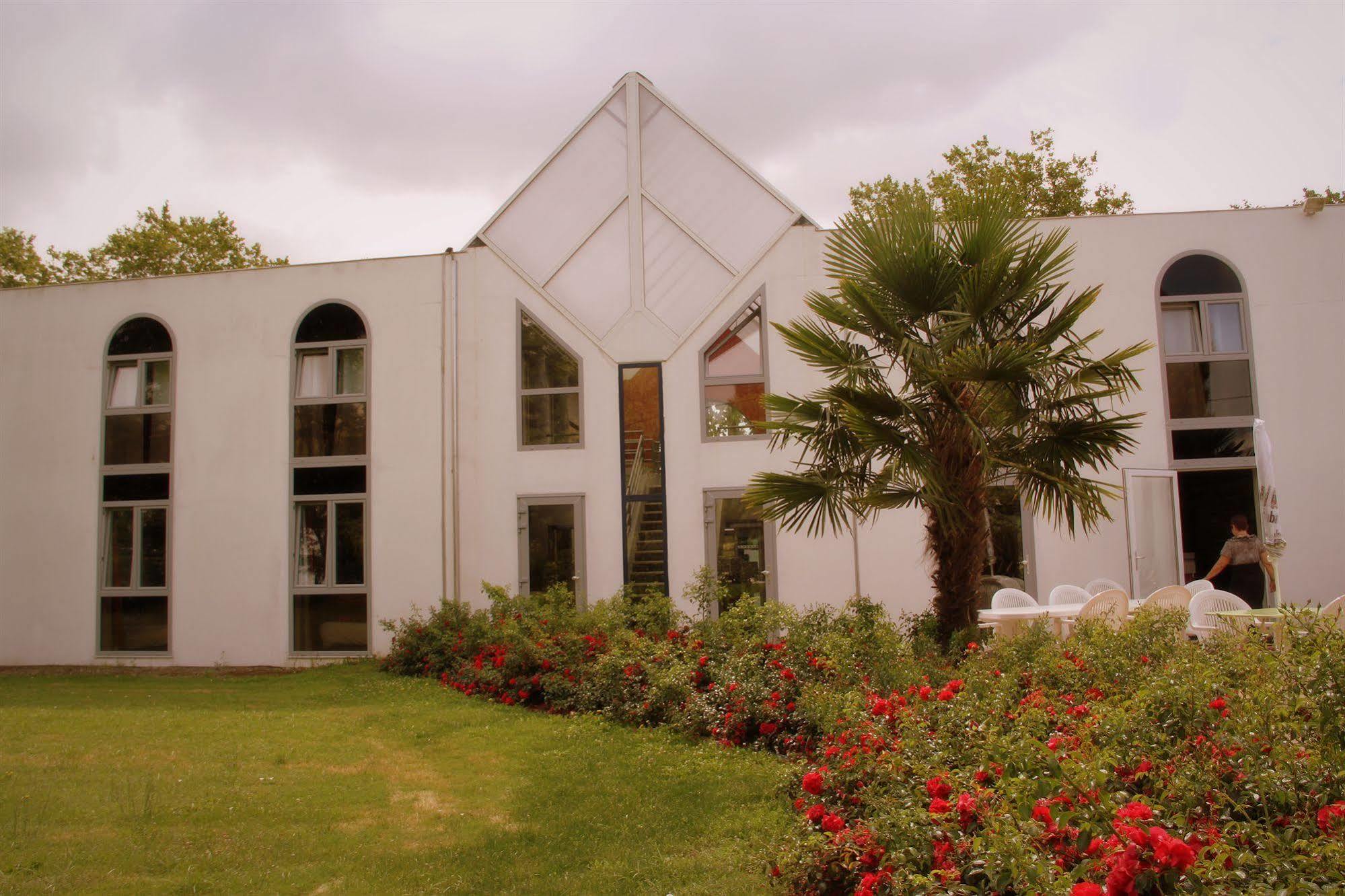 Bessines Agape Hotel מראה חיצוני תמונה