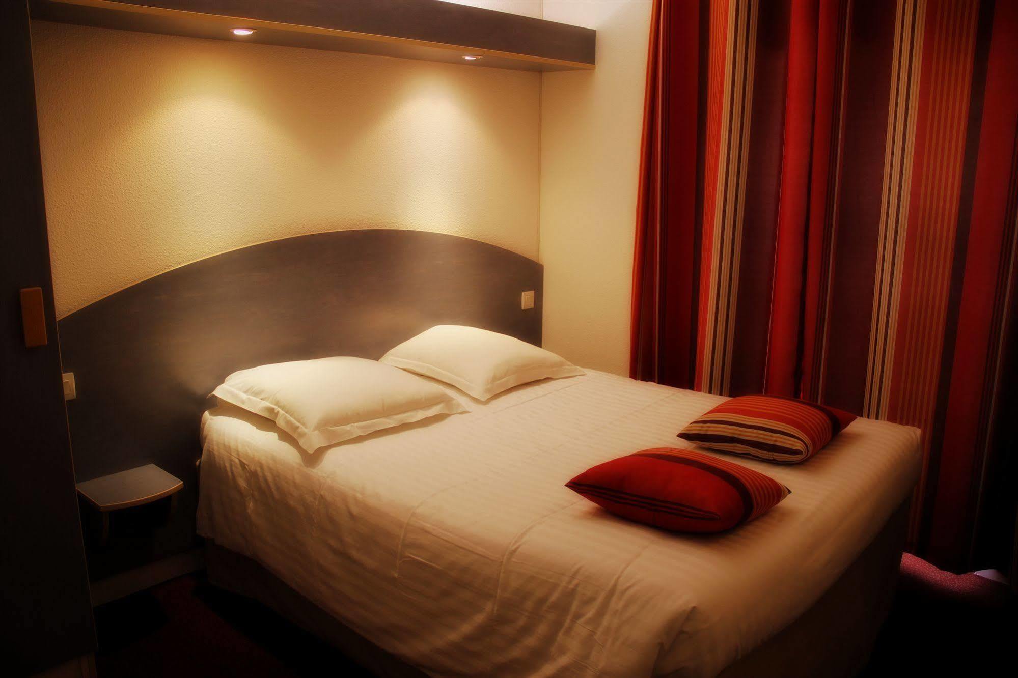 Bessines Agape Hotel מראה חיצוני תמונה