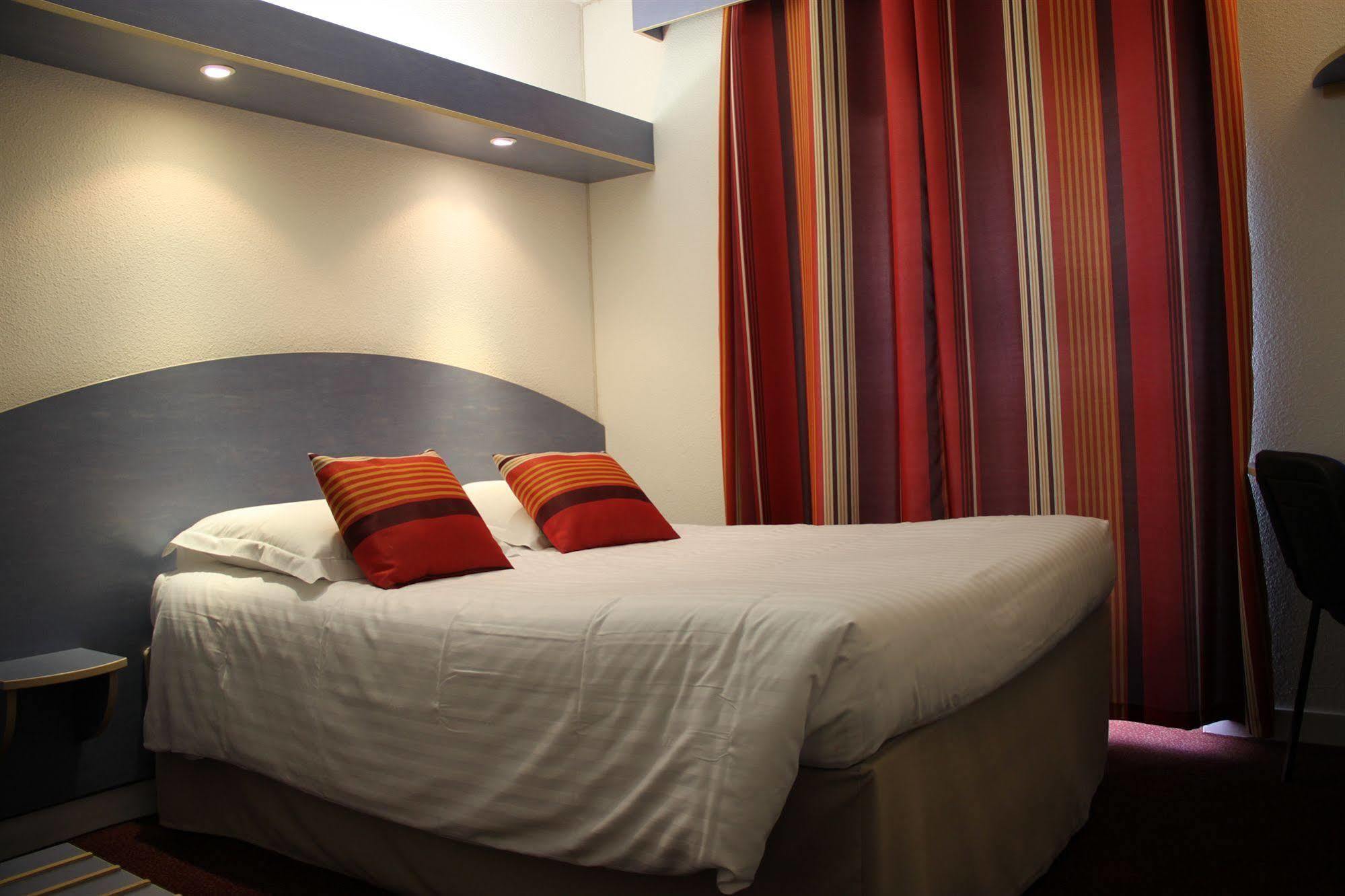 Bessines Agape Hotel מראה חיצוני תמונה